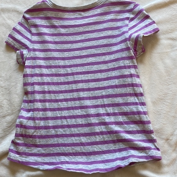 Old Navy girls purple and grey striped tee! Size 5t - Picture 5 of 5
